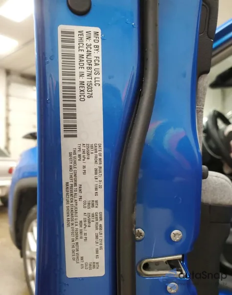 2022 Jeep Compass Latitude Lux из США, поврежденный, VIN 3C4NJDFB7NT150376